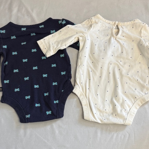 GAP baby - pair of long sleeve Bodysuit onesies - Navy and Cream - Picture 5 of 7